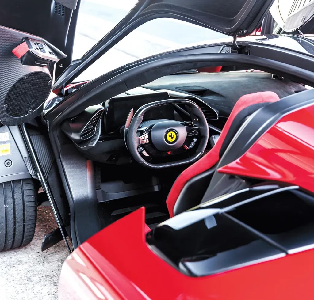 RR_Ferrari_F80_Hybrid_6.webp